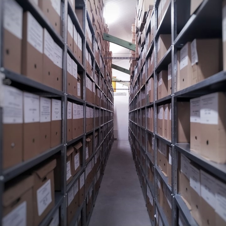 archiwum usługowe, przechowywanie dokumentacji osobowej i płacowej likwidowanych jednostek gospodarczych